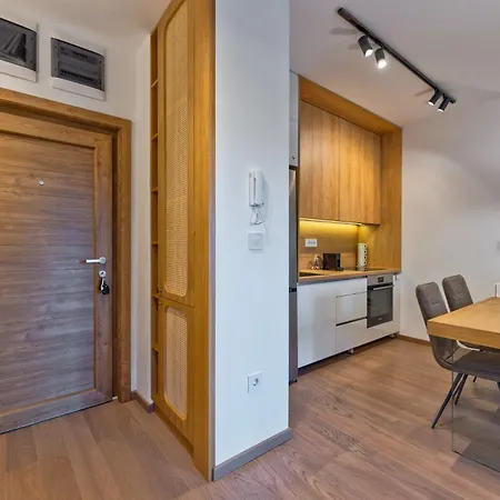 Apartament L&a Palisad Sa Garazom